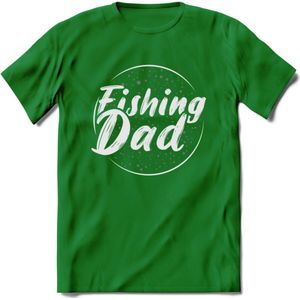 Fishing Dad - Vissen T-Shirt | Zilver | Grappig Verjaardag Vis Hobby Cadeau Shirt | Dames - Heren - Unisex | Tshirt Hengelsport Kleding Kado - Donker Groen - S