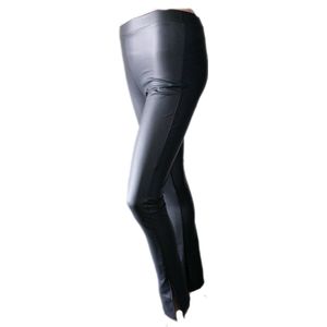 Dames - Flared Legging - Letherlook - Split aan de zijkant - Comfort - Highwaist - Elastisch - Tummy Control - Kleur Zwart - Maat S-M