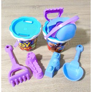 Zand speelgoed set met kinderfiguur lot van 2 stuks #2