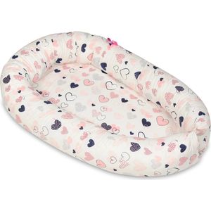 Baby nestje - roze blauw wit - hartjes - met uitneembaar matras