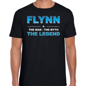 Naam cadeau Flynn - The man, The myth the legend t-shirt  zwart voor heren - Cadeau shirt voor o.a verjaardag/ vaderdag/ pensioen/ geslaagd/ bedankt M