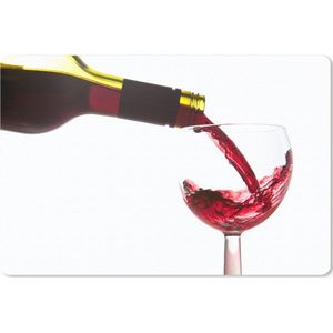 Bureau mat - Rode wijn die in een wijnglas wordt gegoten - 60x40