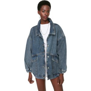 Trendyol Blauw Gedetailleerd Oversized Spijkerjack Met Zak Twoss21Ce0289