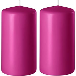 2x Fuchsia roze cilinderkaarsen/stompkaarsen 6 x 10 cm 36 branduren - Geurloze kaarsen fuchsia roze - Woondecoraties