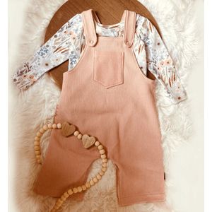 Tweedelige babyset tuinbroek/overall met longsleeve. Maat 80. Handgemaakte babykleding.