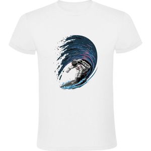 Astronaut Surfen Heren T-shirt - ruimte - planeet - zee - ruimtevaart - space - sterren
