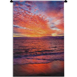 Wandkleed Zonsondergang op het strand - De zonsondergang kleurt de lucht rood langs het strand Wandkleed katoen 120x180 cm - Wandtapijt met foto XXL / Groot formaat!
