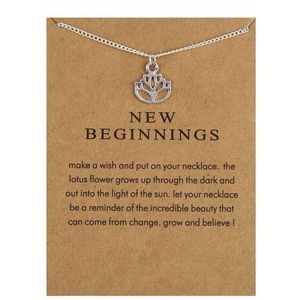 Kasey New Beginnings Ketting - Lotus bloem hanger aan ketting  Zilverkleurig
