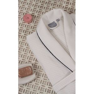Betully ® - Unisex Wafelbadjas - Badjas van 100% Turks katoen - Wit - Wafelbadjas voor dames en heren - Kleine/middelgrote maat - Kamerjas - Sjaalkraag - Badjas voor dames - Badjas voor heren - Maat S / M - Wit