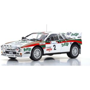 De 1:18 Diecast Modelcar van de Lancia 037 Totip #2 van de Rally San Marino van 1984. De rijders waren A. Vudafieri en L. Pirollo. De fabrikant van het model is Kyosho.Dit model is alleen online beschikbaar.
