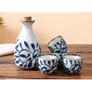 Fine Asianliving Sake Set Giftbox Blauw Wit Handgemaakt - Michiyo Set/5 Japanse Sake Set Sake Servies Sakefles Sake kopjes