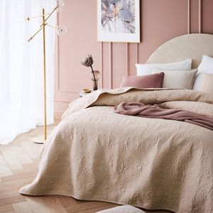 Elegante sprei in beige 220 x 240 cm Veelzijdige deken als bedsprei of banksprei voor bed- en bankquiltstijl Ideaal als sprei