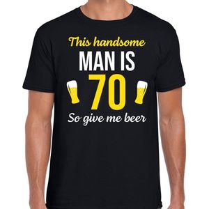 Verjaardag t-shirt 70 jaar - this handsome man is 70 give beer - zwart - heren - zeventig cadeau shirt XL