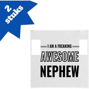 Akyol - i am a freaking awesome nephew brillendoekjes - Neef - de meest geweldigste neef - verjaardagscadeau - verjaardag - cadeau - cadeautje voor neef - neef artikelen - kado - geschenk - gift - 17,8 bij 17,8 cm - 2 stuks