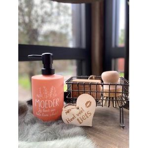 Creaties van hier - zeeppompje moeder met houten hartje - glas