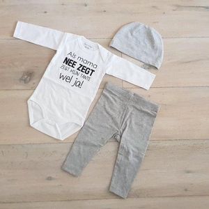 pyjama Baby pakje cadeau geboorte meisje jongen set met tekst aanstaande zwanger kledingset pasgeboren unisex  romper lange mouw wit en broekje| Huispakje | Kraamkado | Gift Set babyset kraamcadeau babygeschenkset