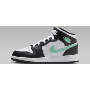 Nike Air Jordan 1 Mid GS ""Green Glow"" - Sneakers - Kids - Unisex - Maat 40 - Zwart/Wit/Groen