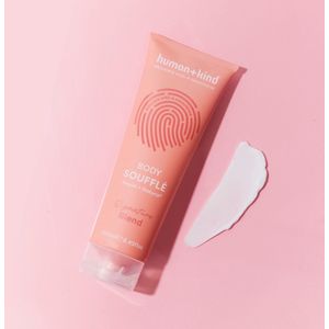 Human+Kind Body Soufflé Signature Blend – Luxe Verzorgende Vegan Bodycrème - Zachte Stralende Huid - Duurzame Natuurlijke tube van suikerriet 250ml