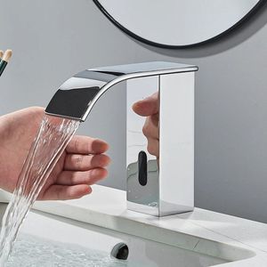 Wastafelkraan - Kraan met Sensor - Waterval - Touchless - Chroom