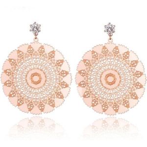 Cilla Jewels Damesoorbellen met Bloem en Zirkonia Rose