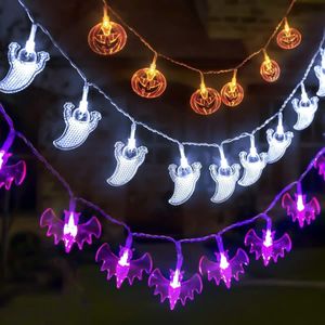 Halloween Decoratie Tuin Lichtsnoer, 3 Stuks Batterij Lichtkettingen, 20 LED Lichtketting met Pompoen, Spoken, Vleermuis Hanger voor Binnen Buiten Party Decoratie (Oranje/Wit/Paars) [Energieklasse A+]