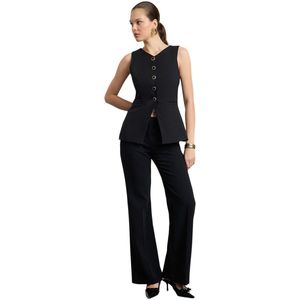 Trendyol Rood Getailleerd Geweven Vest Met Ronde Kraag Twoaw25Ye00074