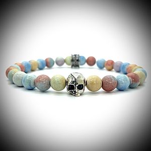 Natuursteen kralen armband met 10mm 925 Sterling Zilver Skull Bedel van 6.1gram Zilver , Handgemaakte Edelsteen Armband met 8mm (Mongoolse Agaat) kralen .