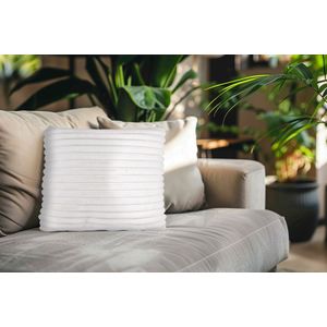 Plush Soft Kussen - 3D Effect, Hoogpolig, 100% Polyester, Super Soft Touch - Creme- 45x45 CM