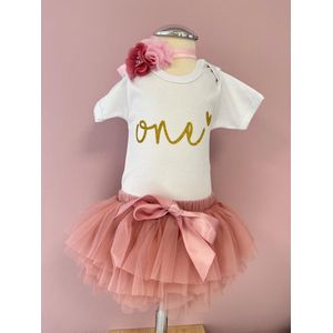 Verjaardagset-verjaardag outfit-tutu-eerste-verjaardag-verjaardag meisje-one-first birthday-cakesmash-fotoshoot kleding baby 1 jaar-baby first birthday outfit-feestkleding-kleedje-verjaardagjurk-set Lisa (mt 80)