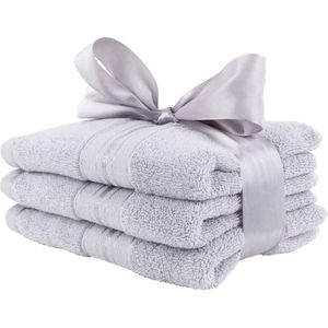 Zoem - Handdoek - Gastendoek - 3-delige set - Extra Large - Haardoek - Badkamer - Toilet - WC - 33 x 74 cm - Grijs - Lichtgrijs - 3 stuks - Zacht - Hotelkwaliteit - Katoen - Badtextiel - Drogen - Douchen