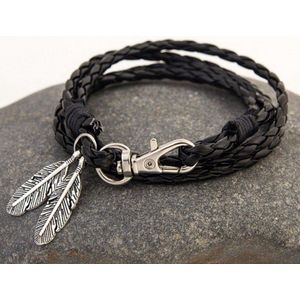 Zwarte heren armband met veer