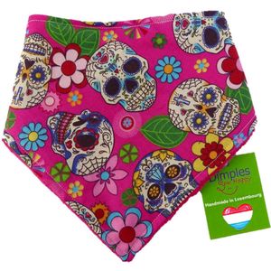 Roze Mexicaanse schedels en bloemen hondenhalsdoek - DIMPLES 55cm XL hondensjaal hondenbandana met comfortabele drukknopen