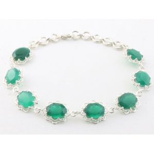 Bewerkte zilveren armband met groene onyx