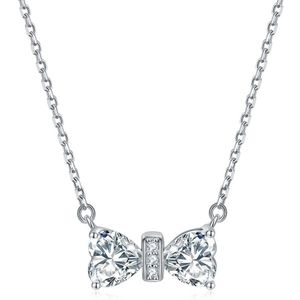 Pairle - 18k Roségouden Tweeling Hart Geslepen Moissanite Halsketting met Centrale Pavé Bar