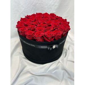 AG Luxurygifts flowerbox - rozen box - velvet - cadeau box - gift box - rozen - bloemen - soap roses - Valentijnsdag - liefde - cadeau voor haar - luxe cadeau