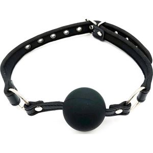 XXXcite – BDSM Bondage Siliconen Ball Gag met Verstelbare Leren Riem – Zwart