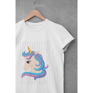 Shirt - Unicorn - Wurban Wear | Grappig shirt | Leuk cadeau | Unisex tshirt | Unicorn | Eenhoorn | Sprookjeswonderland | Regenboog | Dieren | Zoekwoord | Wit & Zwart