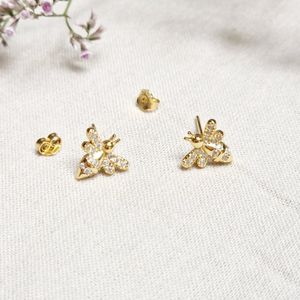 Oorstekers Kleine Bij - 925 sterling zilver - 18k goldplated - Handgemaakt - Oorbellen met steentjes - Kleine gouden oorstekers -