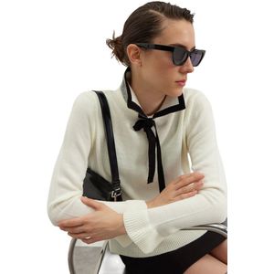 Trendyol Poederkleurige Gebreide Trui Met Lint/Strikdetail Twoaw23Kz0039
