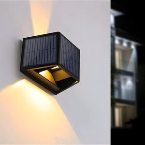 Solar tuinverlichting met schemersensor - tuinverlichting op zonne energie - solar wandlamp buiten - met dag en nacht sensor - buitenlamp - 2700k