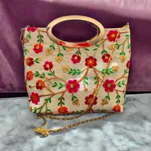 Damestas - Vedantan - Handtas - 16 x 20 cm - Kleurrijk borduurwerk - embroidery - Avondtasje - Partij - Prom - Bruiloft - Feesten - Schattige - Creme wit - rood - groen - gouden