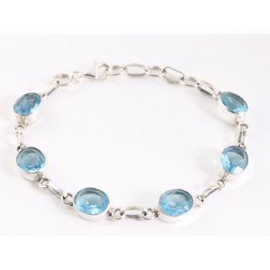 Zilveren armband met blauwe topaas