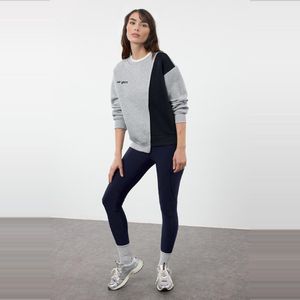 Trendyol Zwart Gebreid Sweatshirt Met Dikke Binnenkant, Fleece En Print, Ontspannen/Comfortabel, Ronde Hals Twoaw21Sw0150
