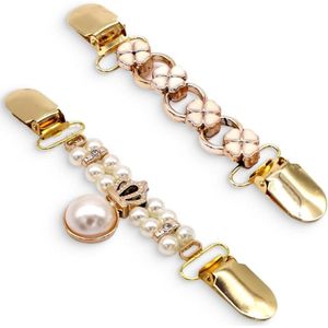 2 pieces vintage cardigan clips for clothes sweater clips brooches for clothes antique scarf clips dirndl pins knitted coat clips chain collar clips for clothes scarves