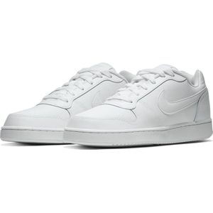 Nike Sneakers - Maat 38 - Vrouwen - wit