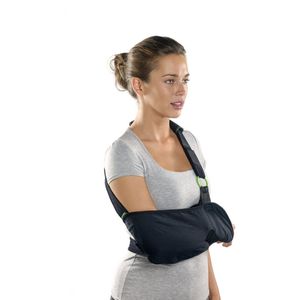 BraceID Comfort Sling Schouderbrace - Verlicht Schouderpijn en Ondersteunt bij Postoperatieve Zorg - Verkrijgbaar in 5 Maten - Zwart - L