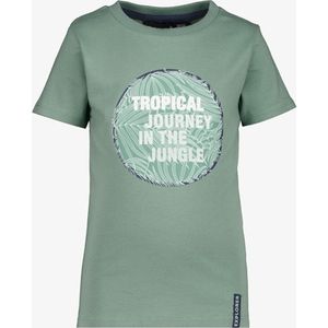 Unsigned jongens T-shirt met jungle opdruk - Groen - Maat 110/116