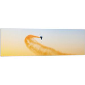 WallClassics - Vlag - Zweefvliegtuig met Oranje Rook - 120x40 cm Foto op Polyester Vlag