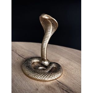 Cobra Goud 23 cm hoog - Slang - Dierenbeeld - Interieur - Decoratie - Voor Binnen - Goudkleur - Cadeau - Geschenk