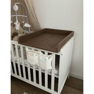 Saby® Universele Commode Bladvergroter - Geschikt voor Alle Kasten- Bamboe- MDF- Eenvoudig in elkaar te zetten - Creëert ruimte op de kast - Ruime bladoppervlakte - Geschikt voor vrijwel alle aankleedkussens